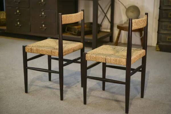 Pair of chairs with rush seats, 1970