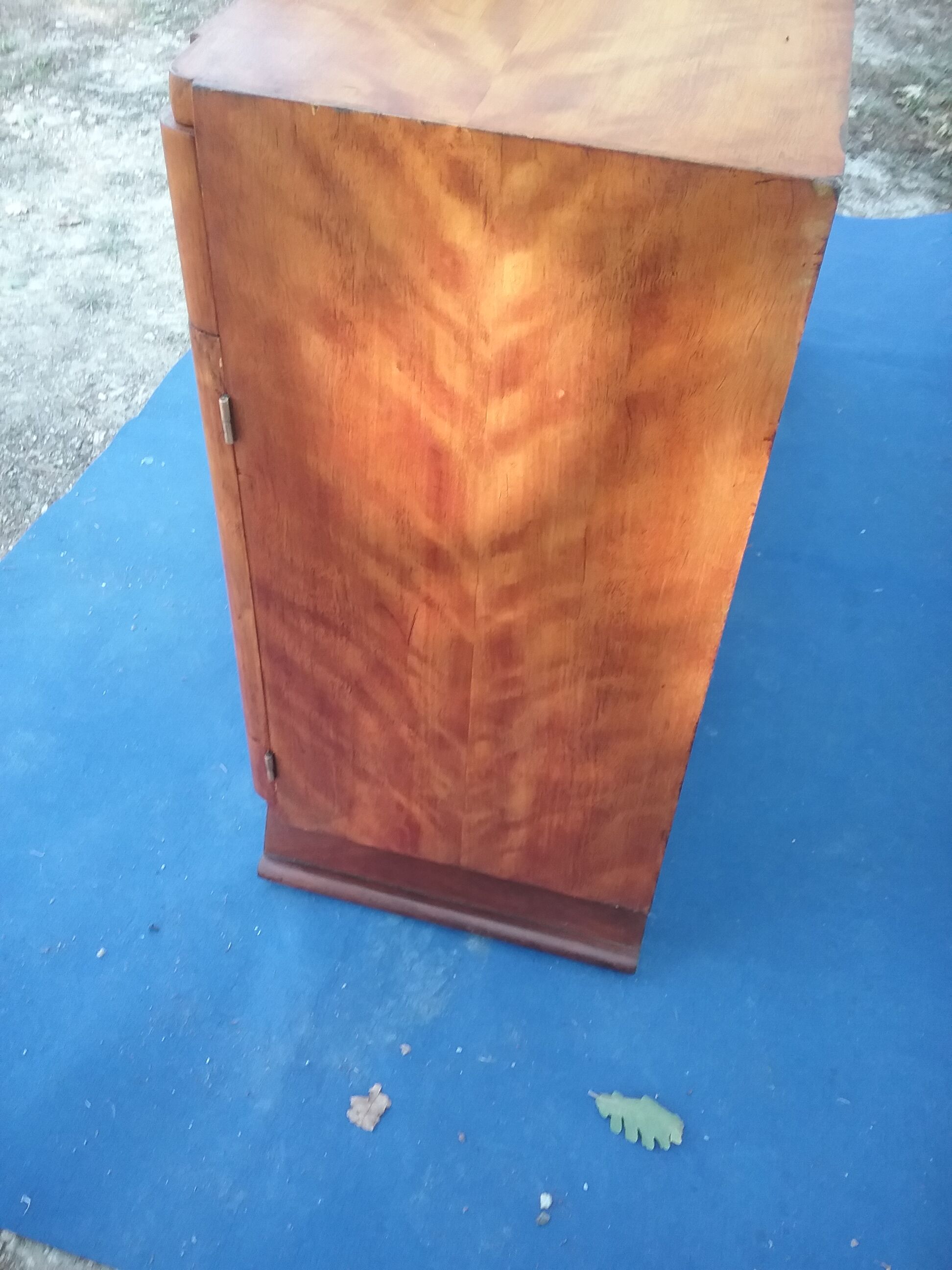 Art Deco dressing table