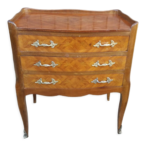 Commode de style Louis