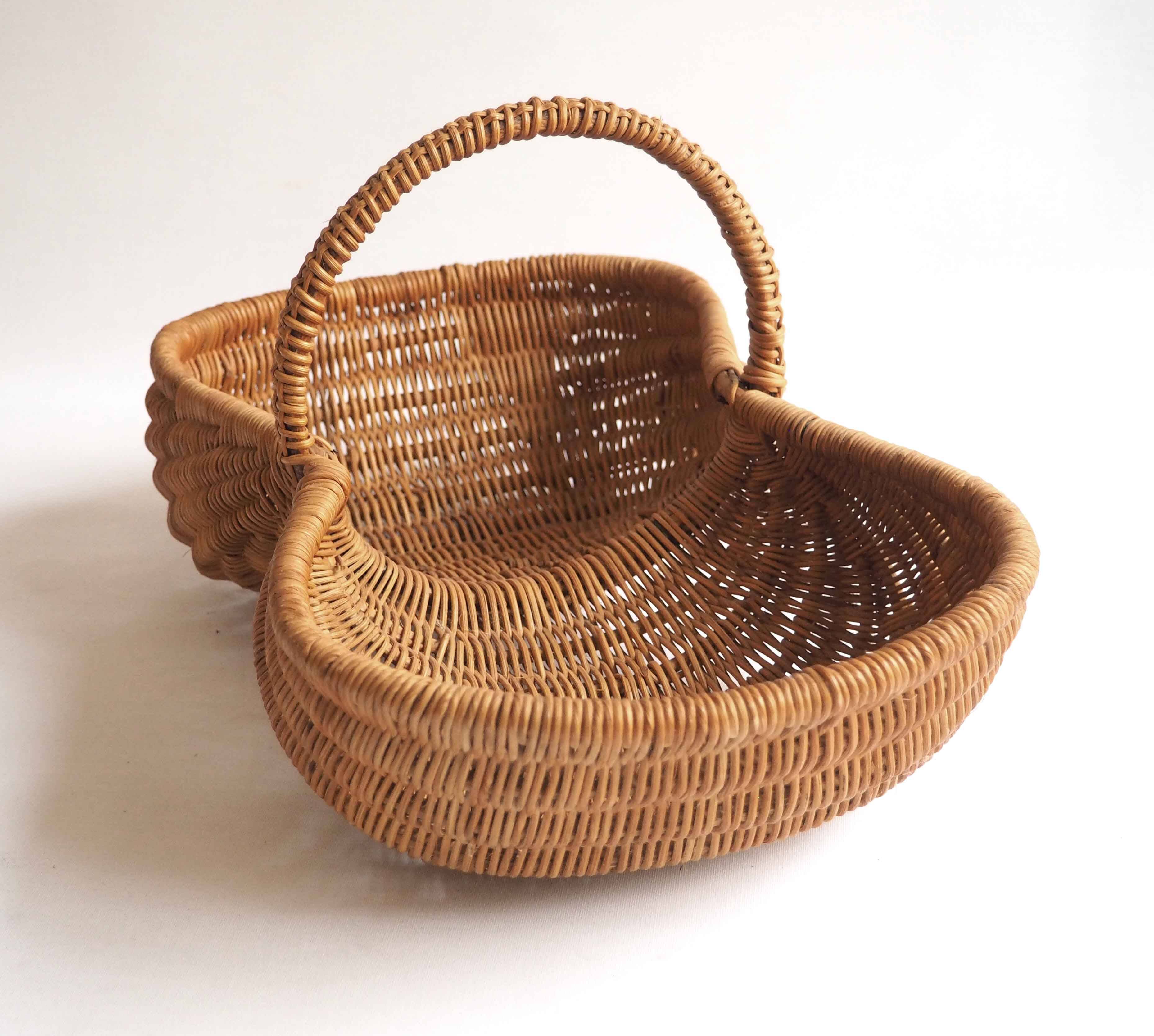 Double rattan basket