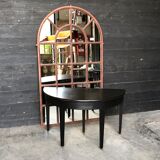 Console half moon shape