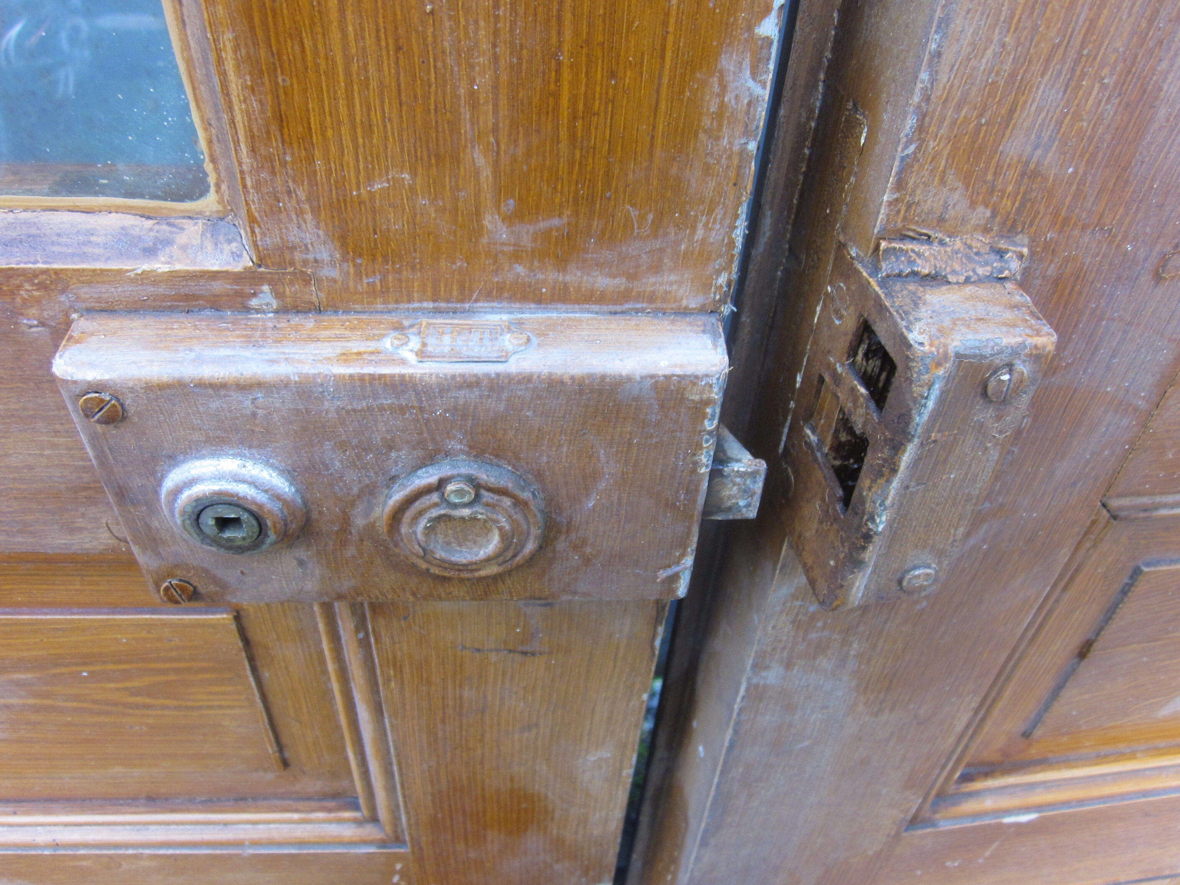 3 separation doors of the years 20-30