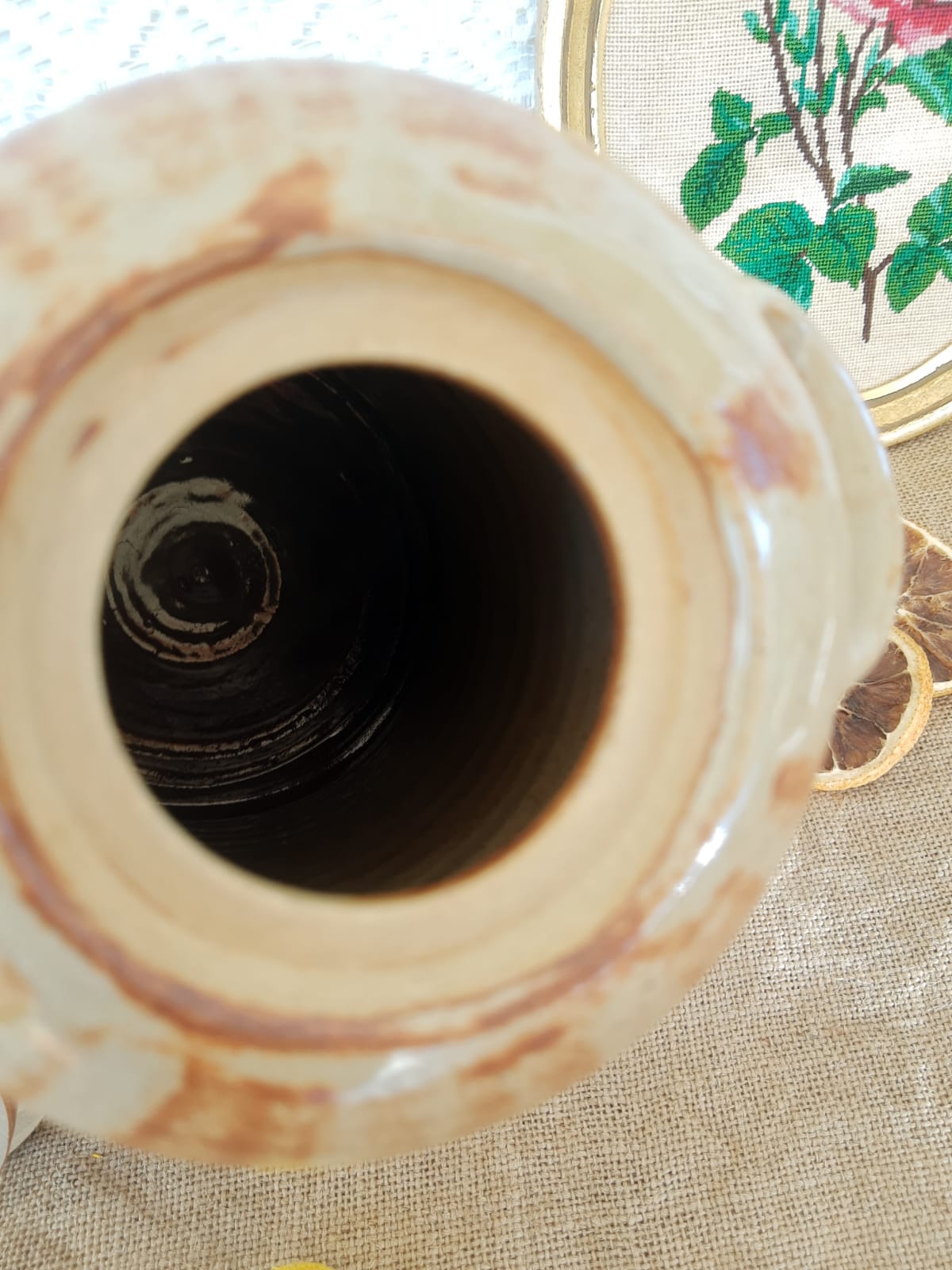 Cafetière, carafe en grès signée
