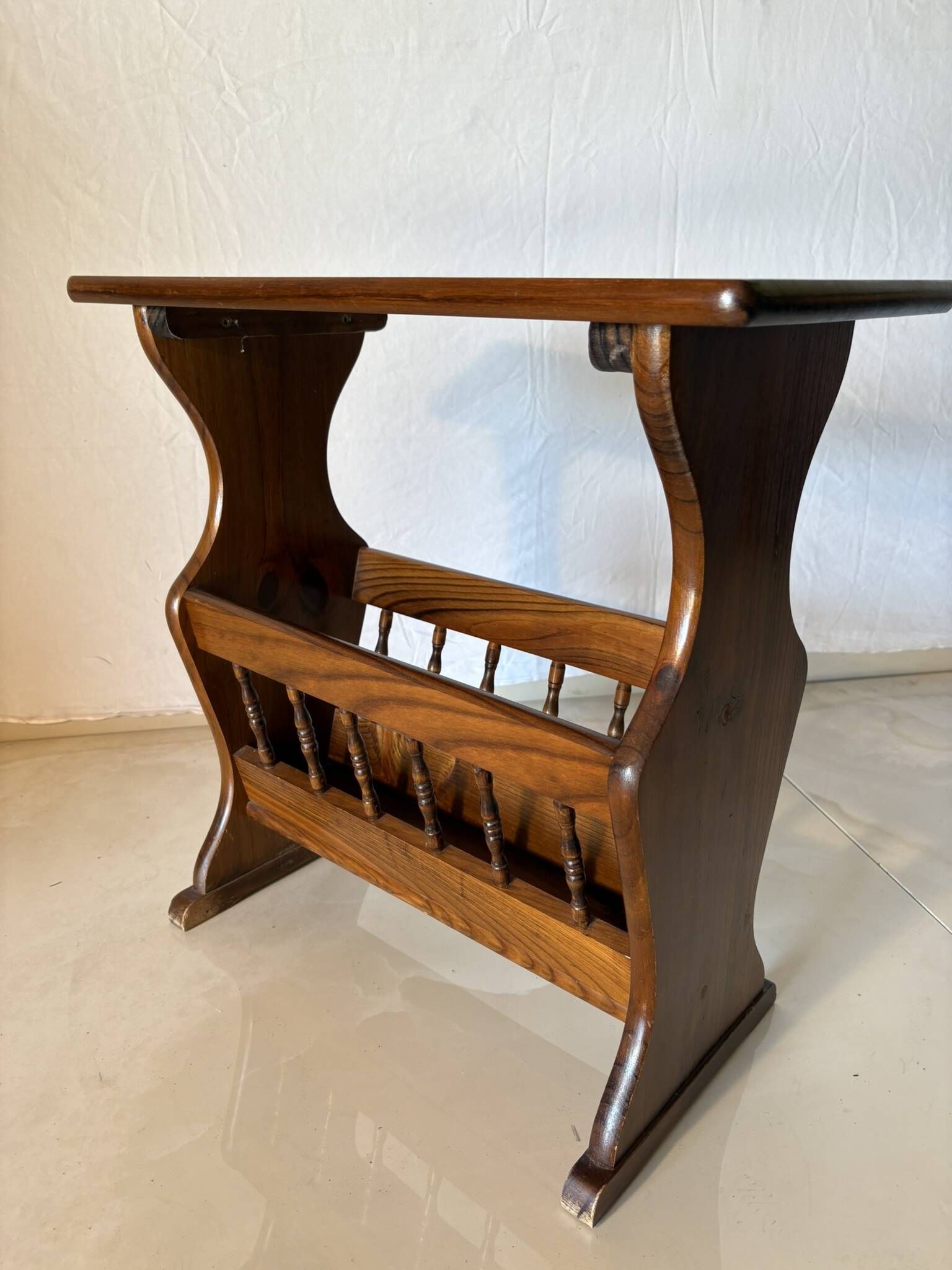 Side table, vintage turned wood magazine rack
