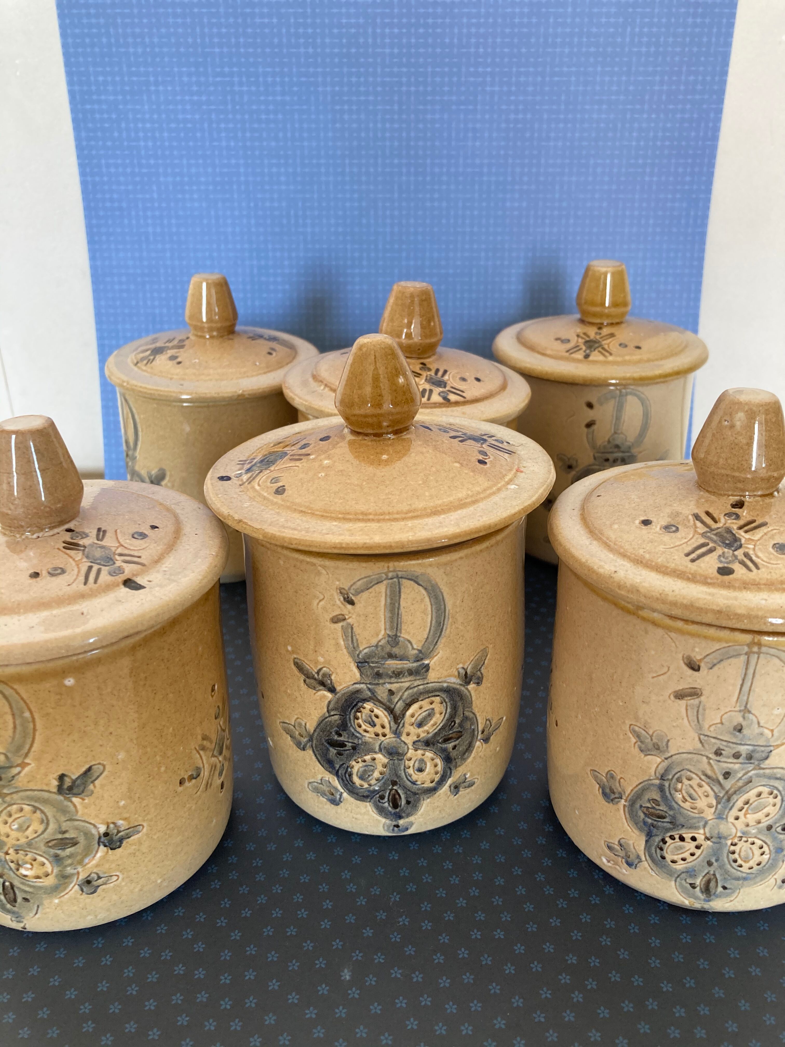 Lot of 6 enamelled terracotta pots - Moroccan pottery