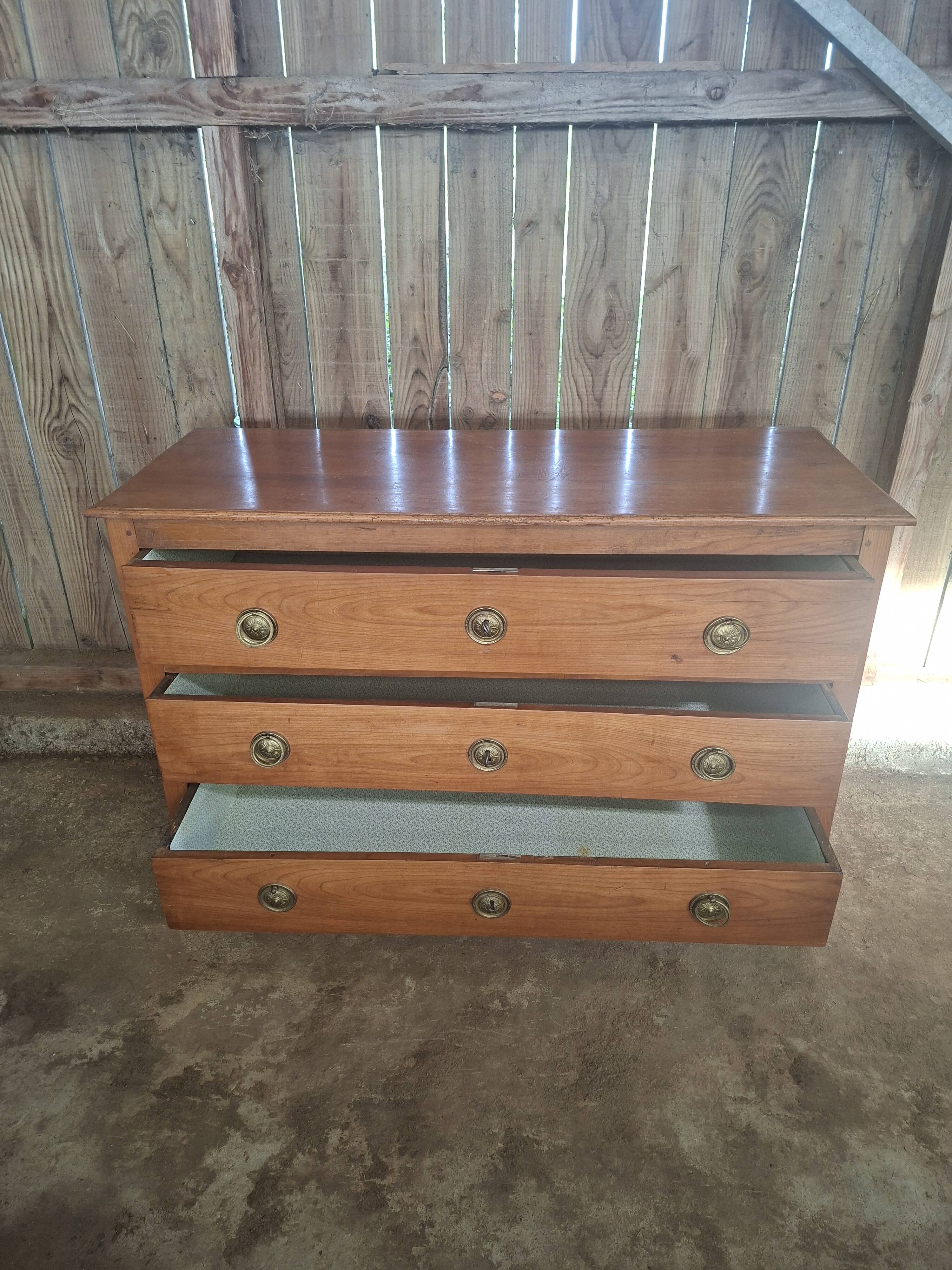 Louis XVI period commode in solid cherry wood (ombp)