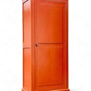 Old terracotta-colored bonnet maker