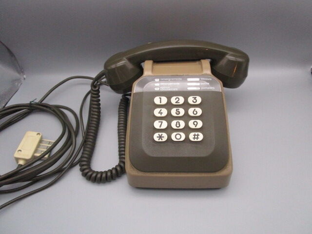 Vintage Phone with Socotel S63 keys