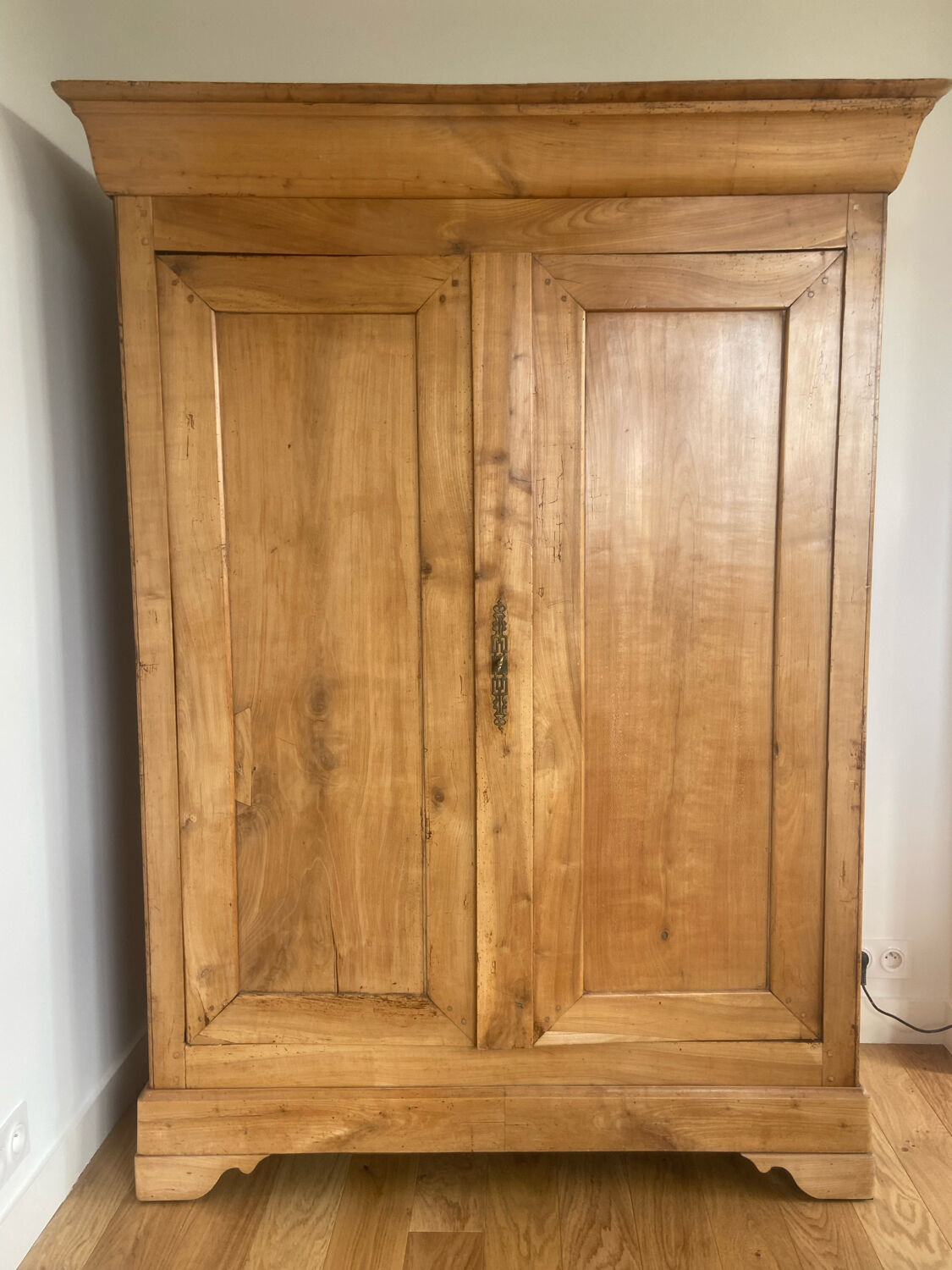 Grande Armoire Ancienne En Chêne Massif – 220x150x50 Cm – 3 étagères