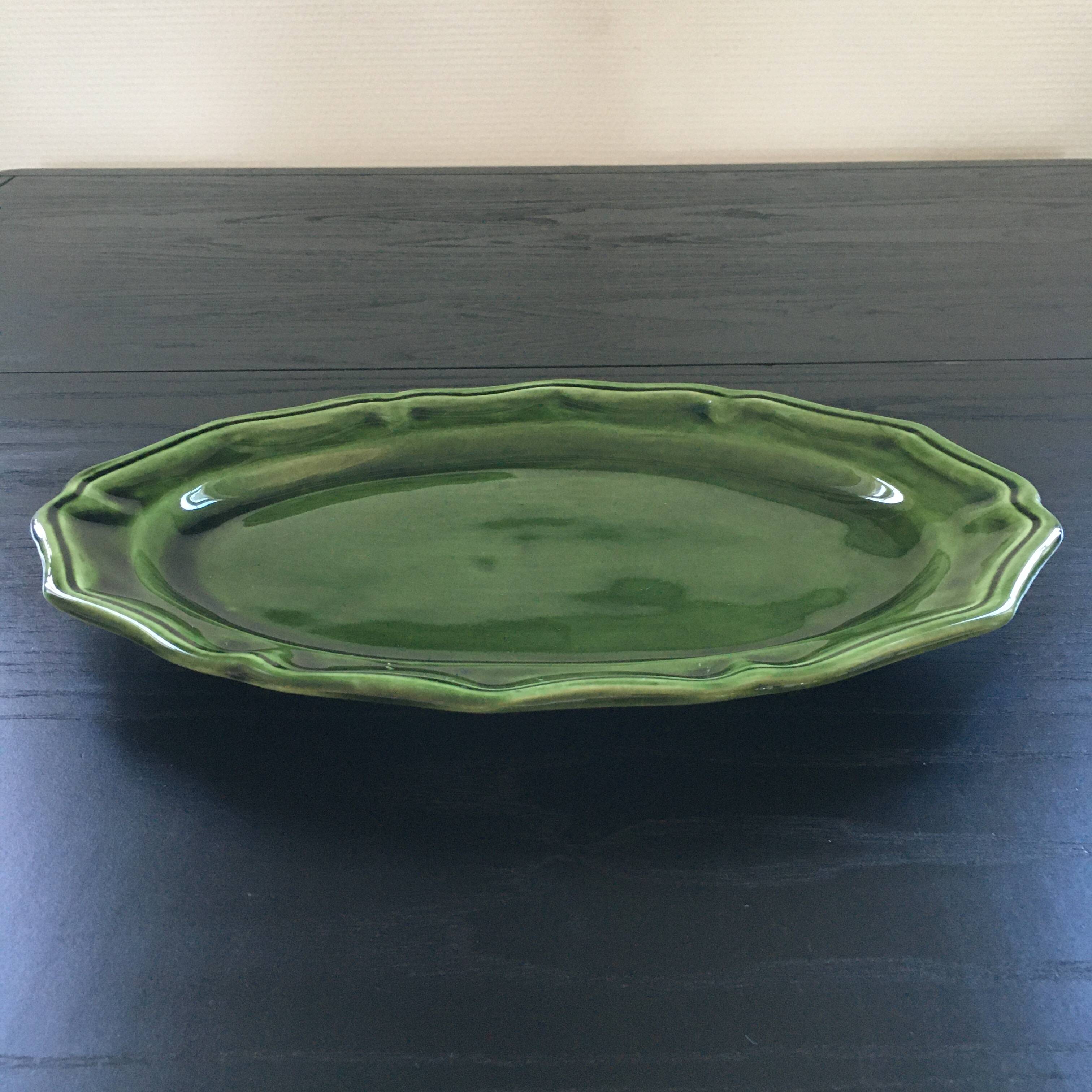 Provençal olive green dish
