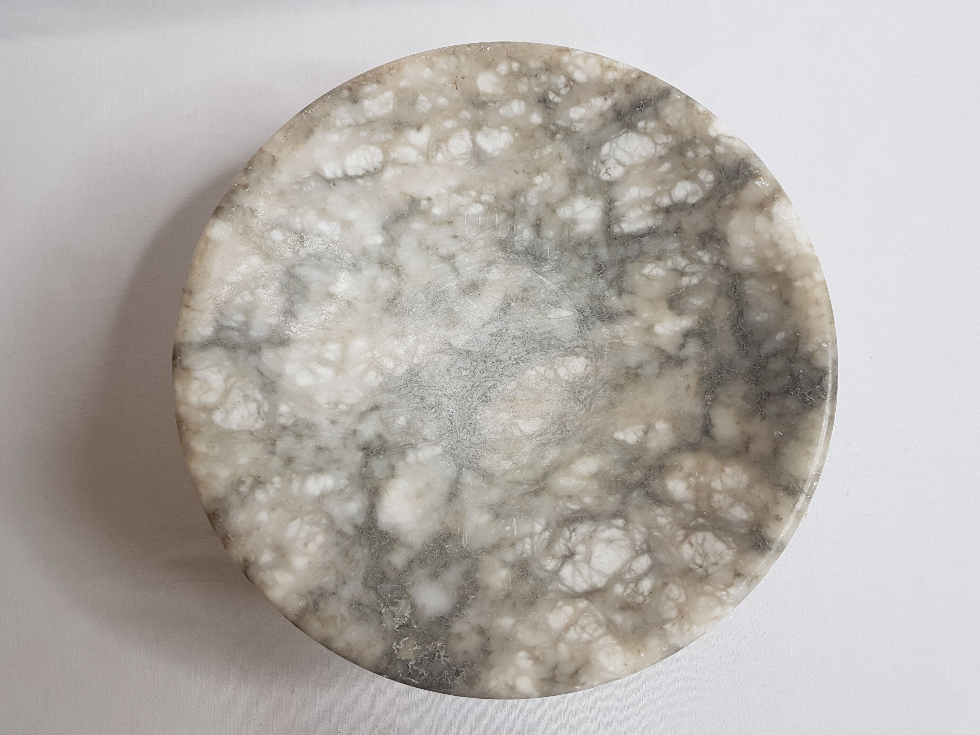 Compotier or alabaster fruit cup