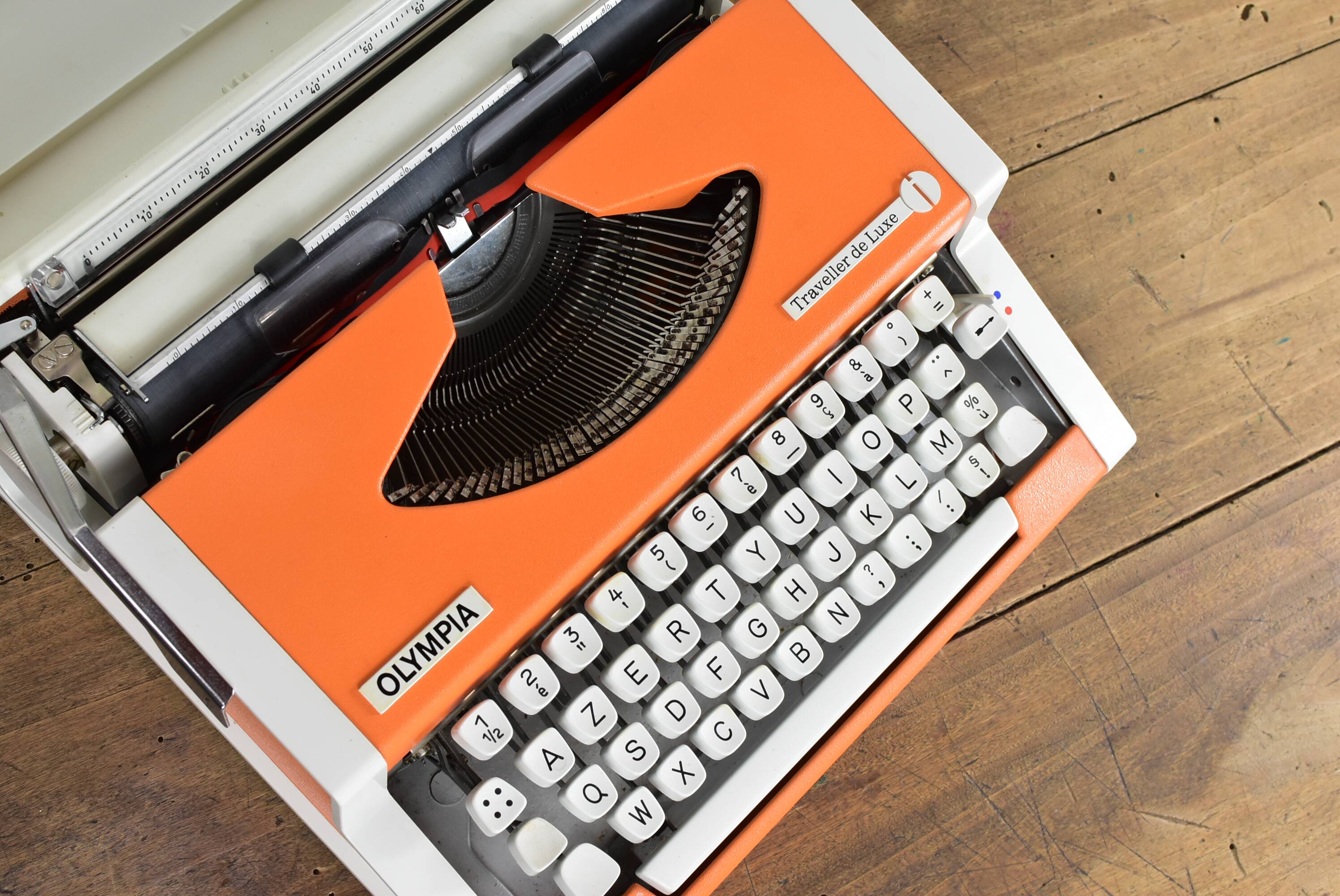 Olympia Traveller luxury typewriter