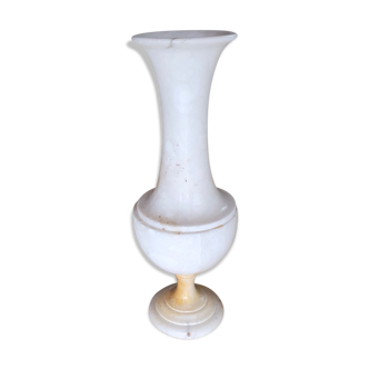 Vase in alabaster