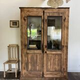 Armoire vitrée