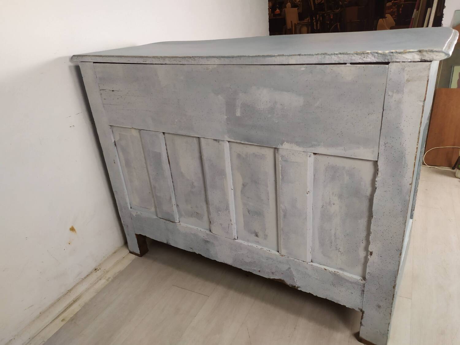 Antique patinated chest of drawers
