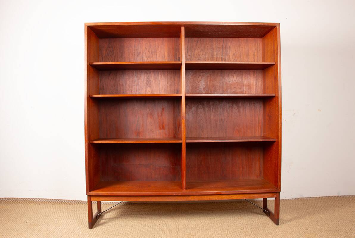 Large Scandinavian teak shelving unit with 6 adjustable shelves by Borge Mogensen