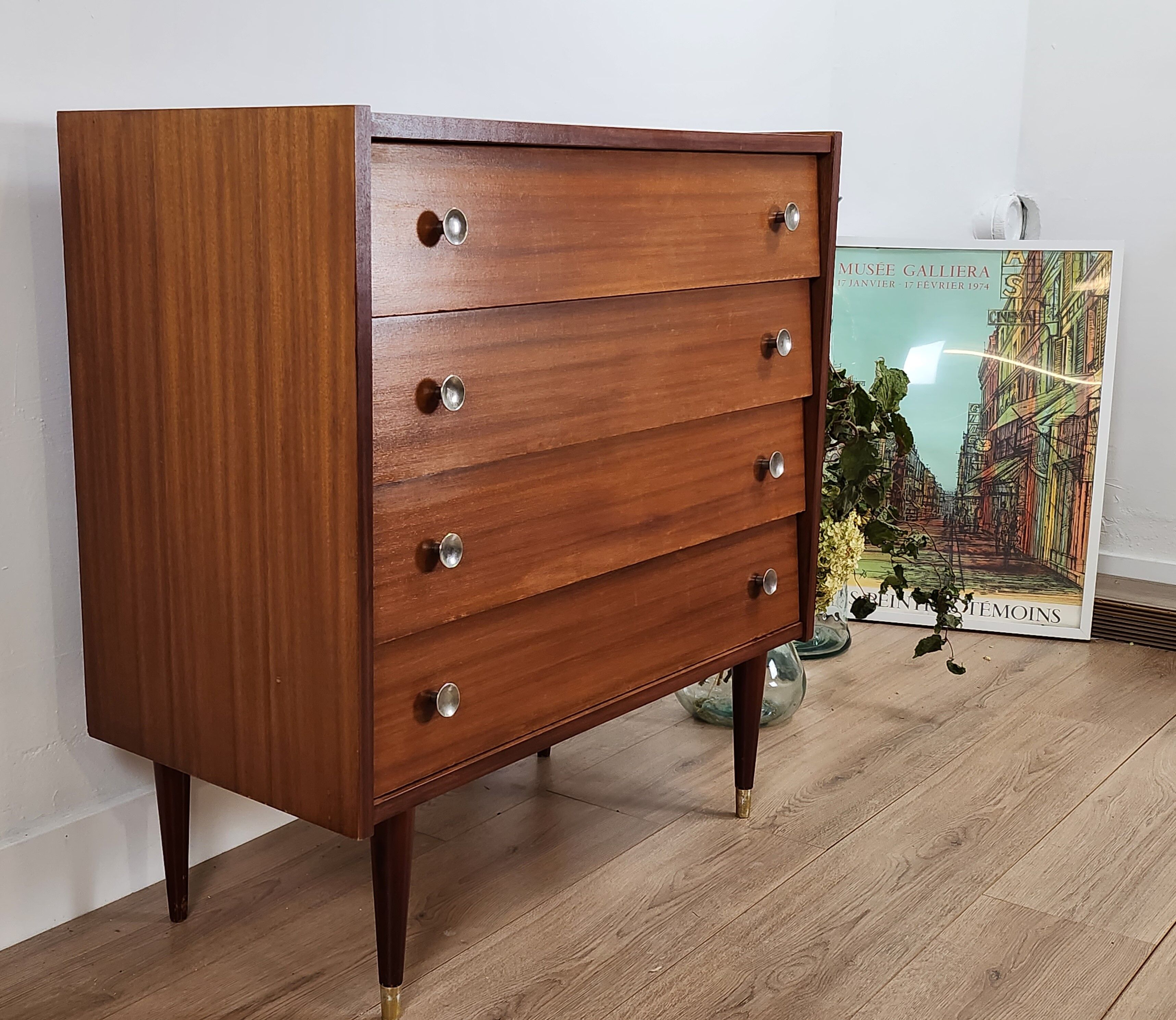 Vintage dresser 60s