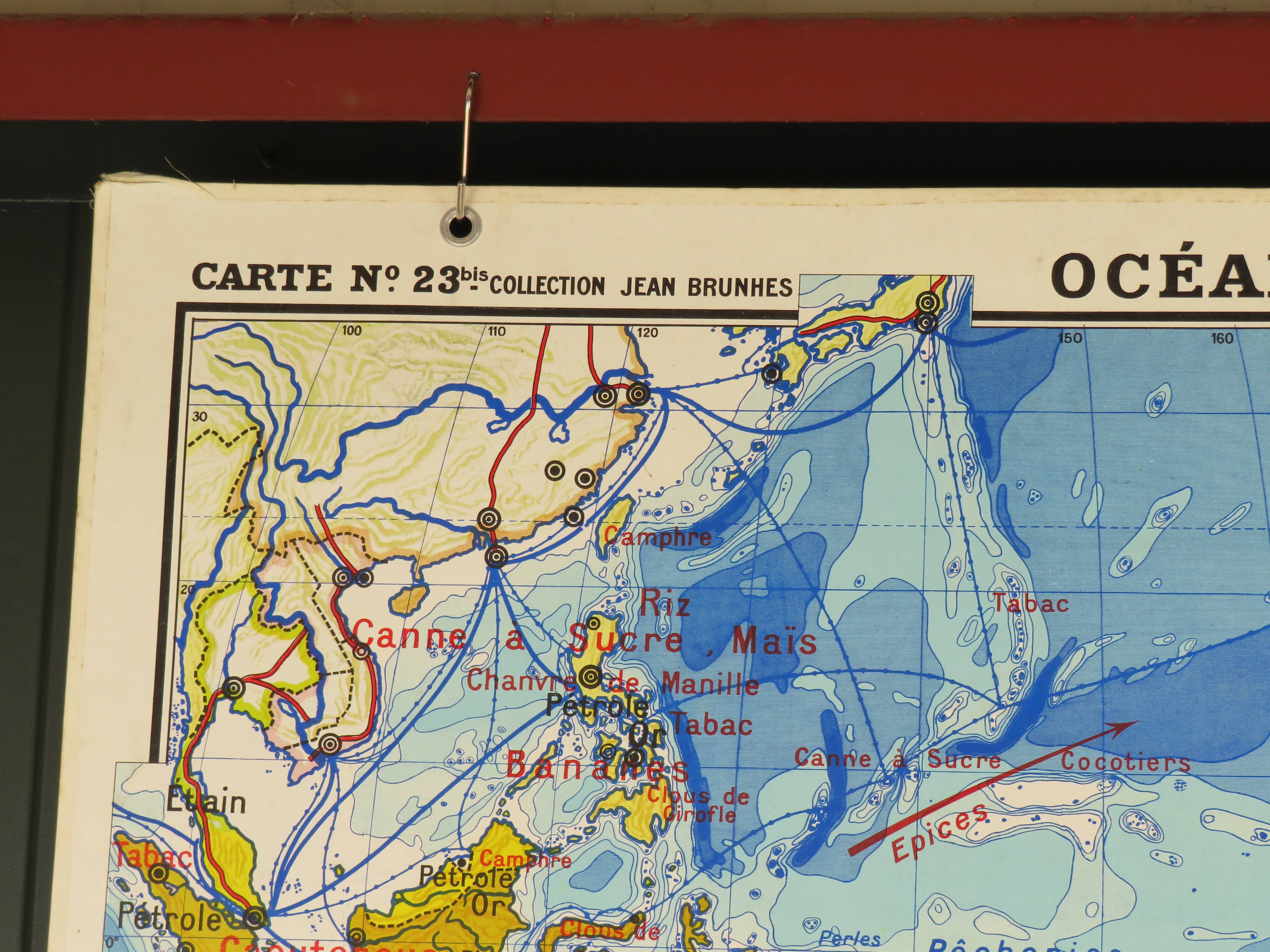 Old school card No.23 collection Jean Brunhes