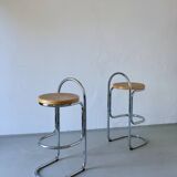2 tabourets de bar tubulaires chromés et en rotin | Années 1970