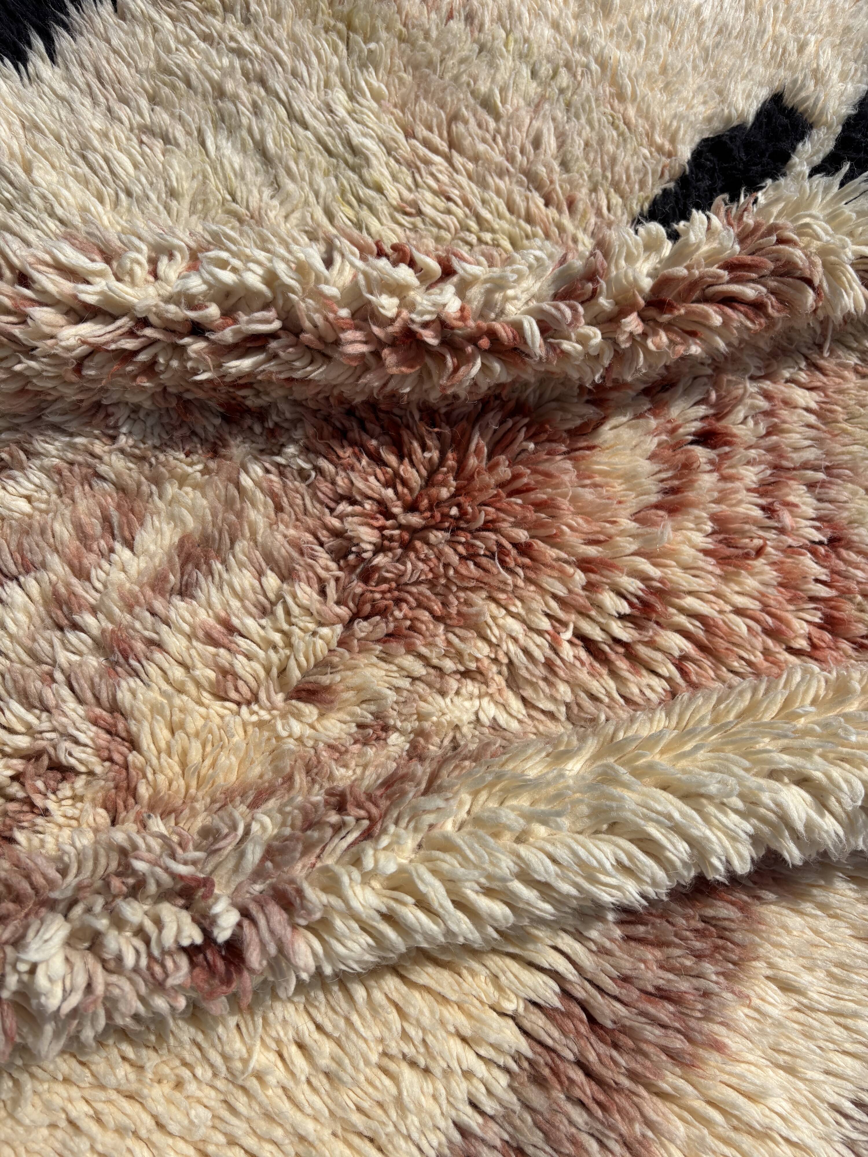 Moroccan Berber rug Mrirt in wool 130x180 cm