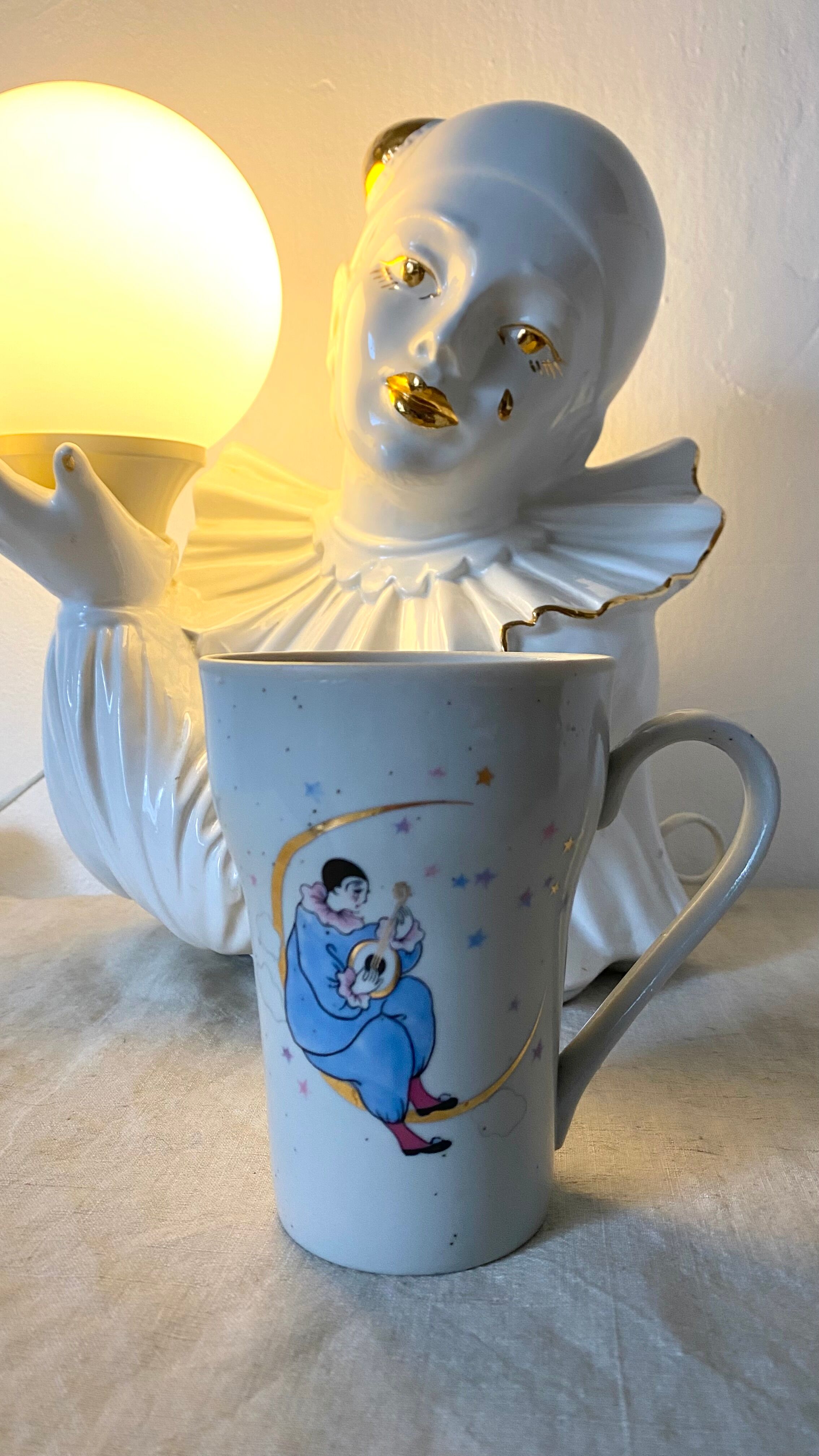 Vintage pierrot cup