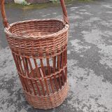 Rattan bar