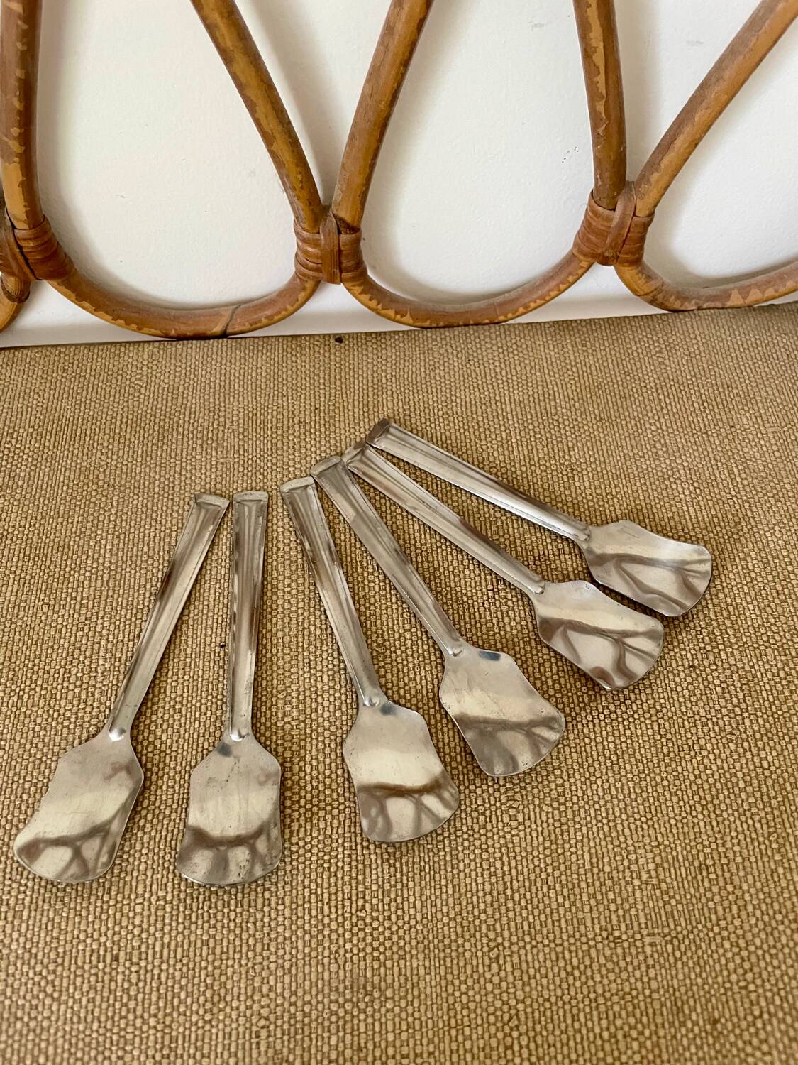 6 silver-plated ice cream bowls + 6 matching small spoons