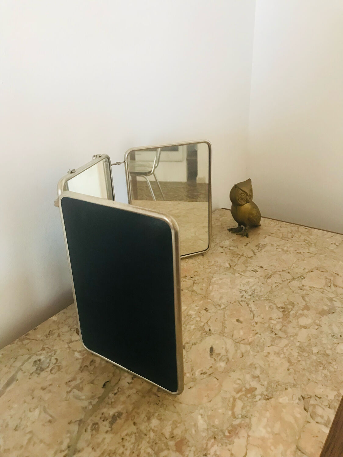 Triptych barber mirror