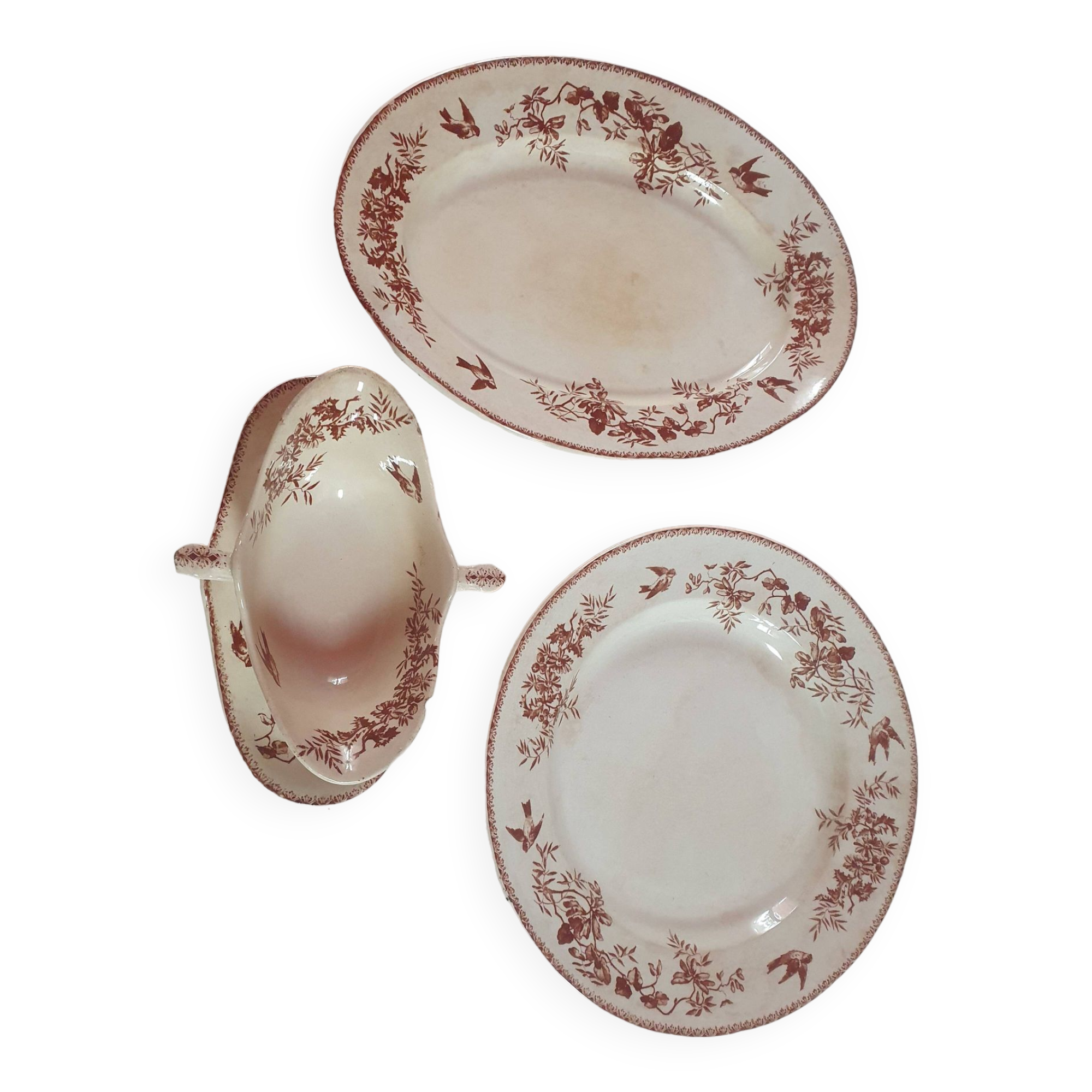 Set of dishes and gravy boat terre de feu ste francaise samaritaine