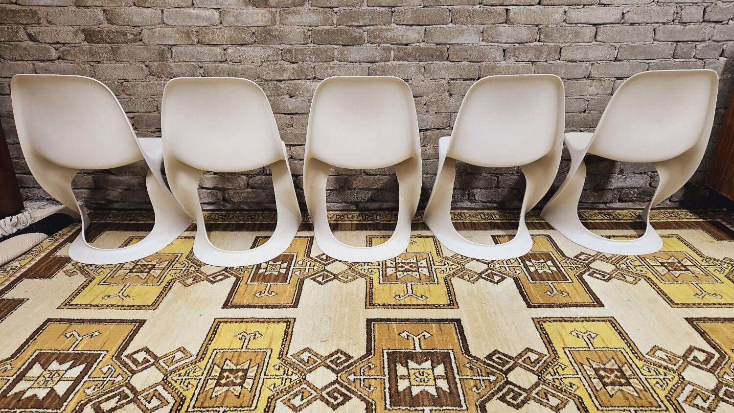 Set of 5 "Casalino" chairs by Alexander Begge for Casala, 1970.