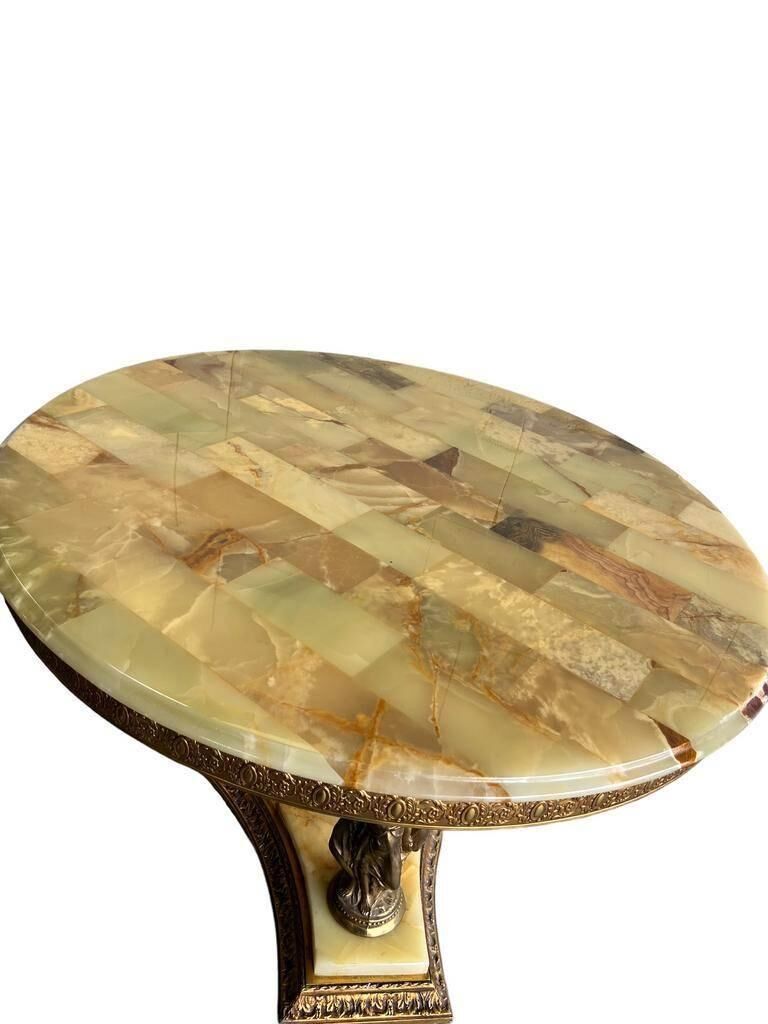 Vintage coffee table in onyx / Deknudt side table