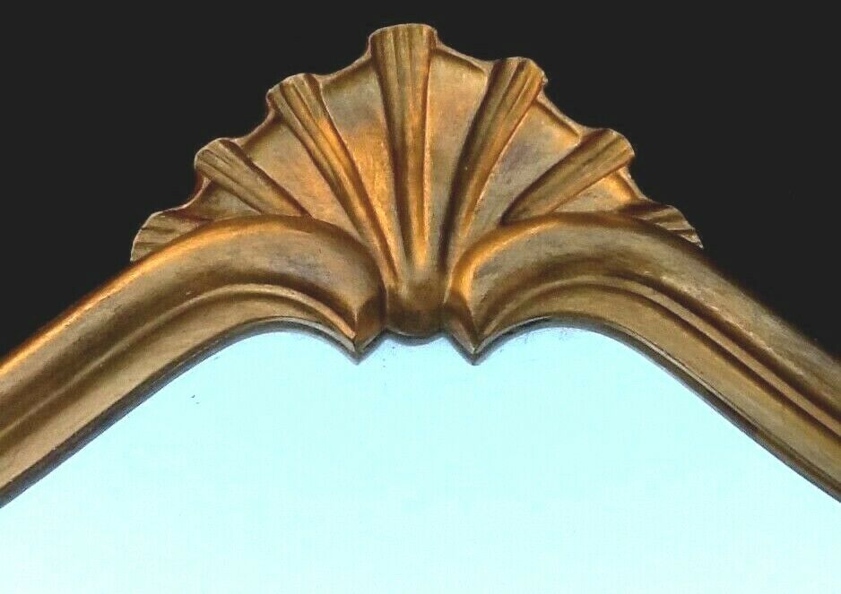 Louis VI style gilded wooden shell mirror