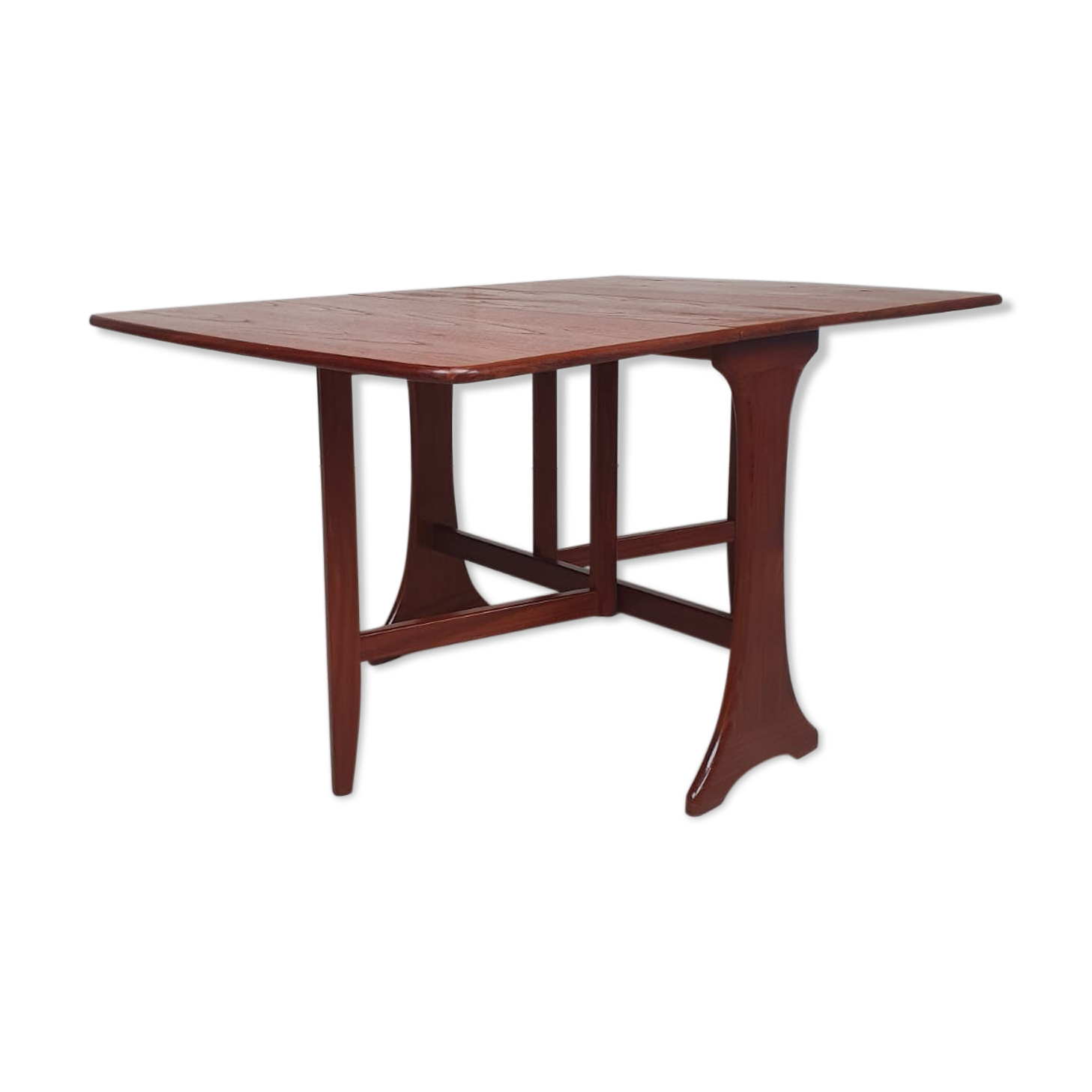 Extending dining table by G Plan