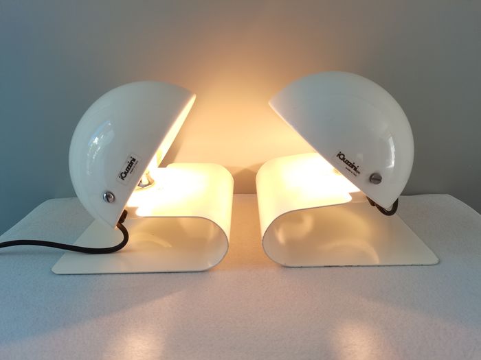 Pair of Guzzini lamps by Giuseppe Cormio "Bugia"