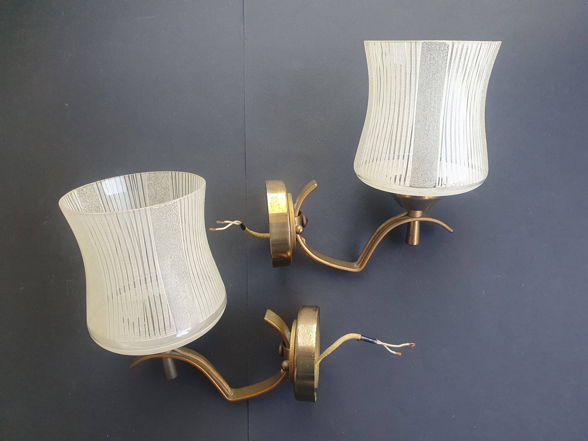 Paire d'appliques murales dorées vintage France