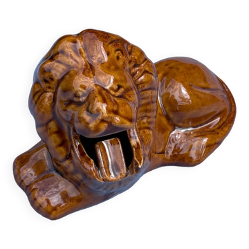 Cendrier lion
