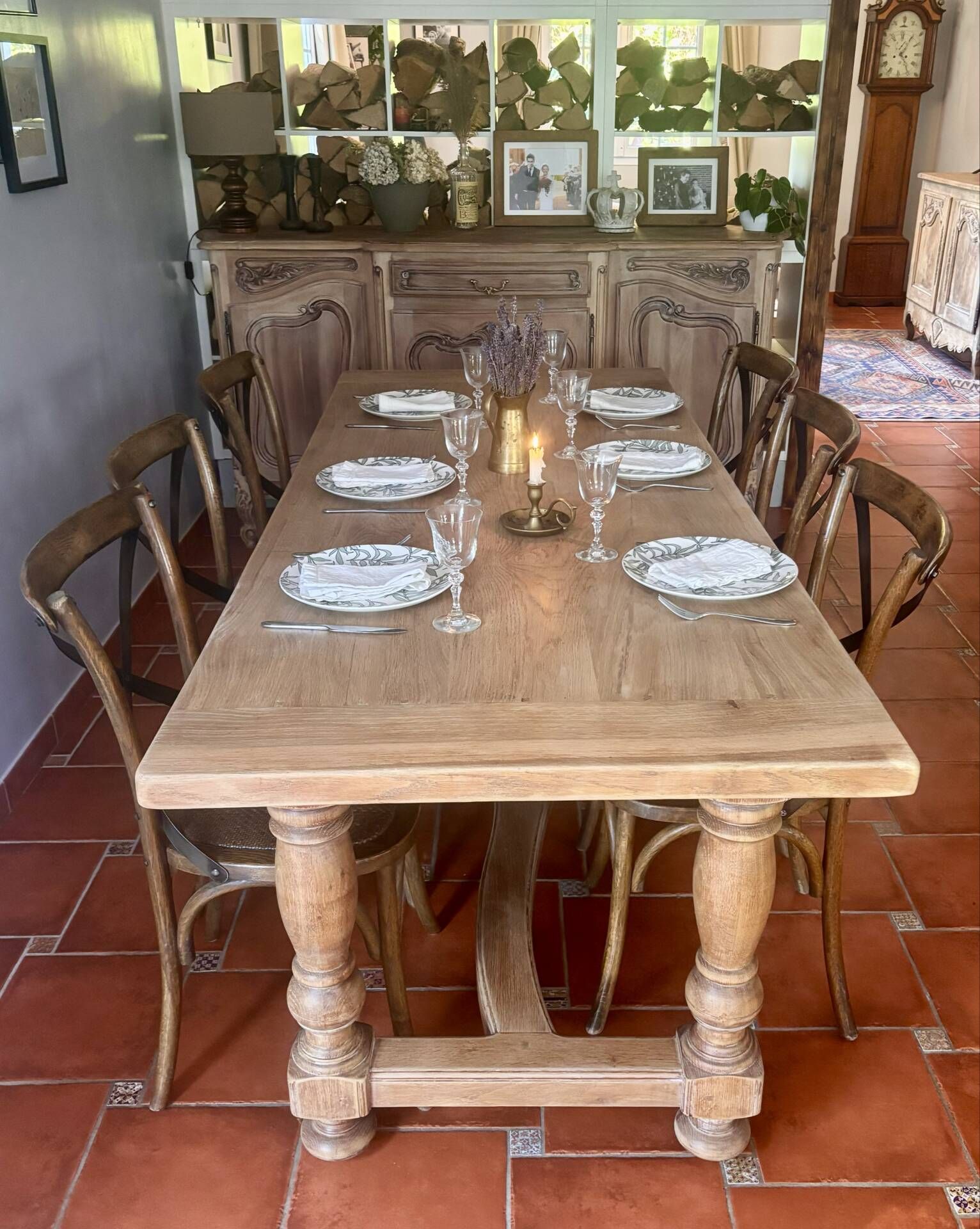 Large Restored Solid Oak Dining Table – Whitewashed Finish