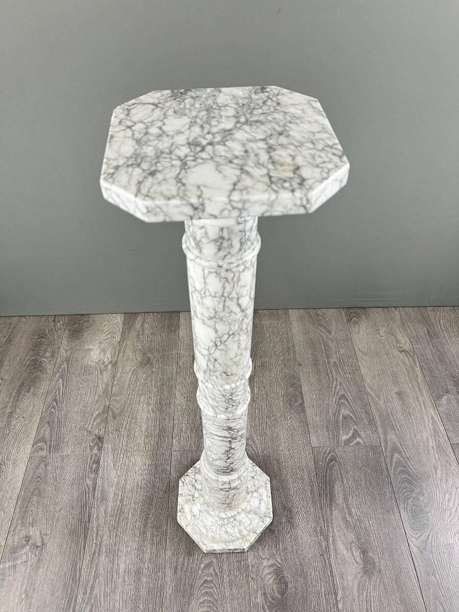 White veined marble column, 20th century