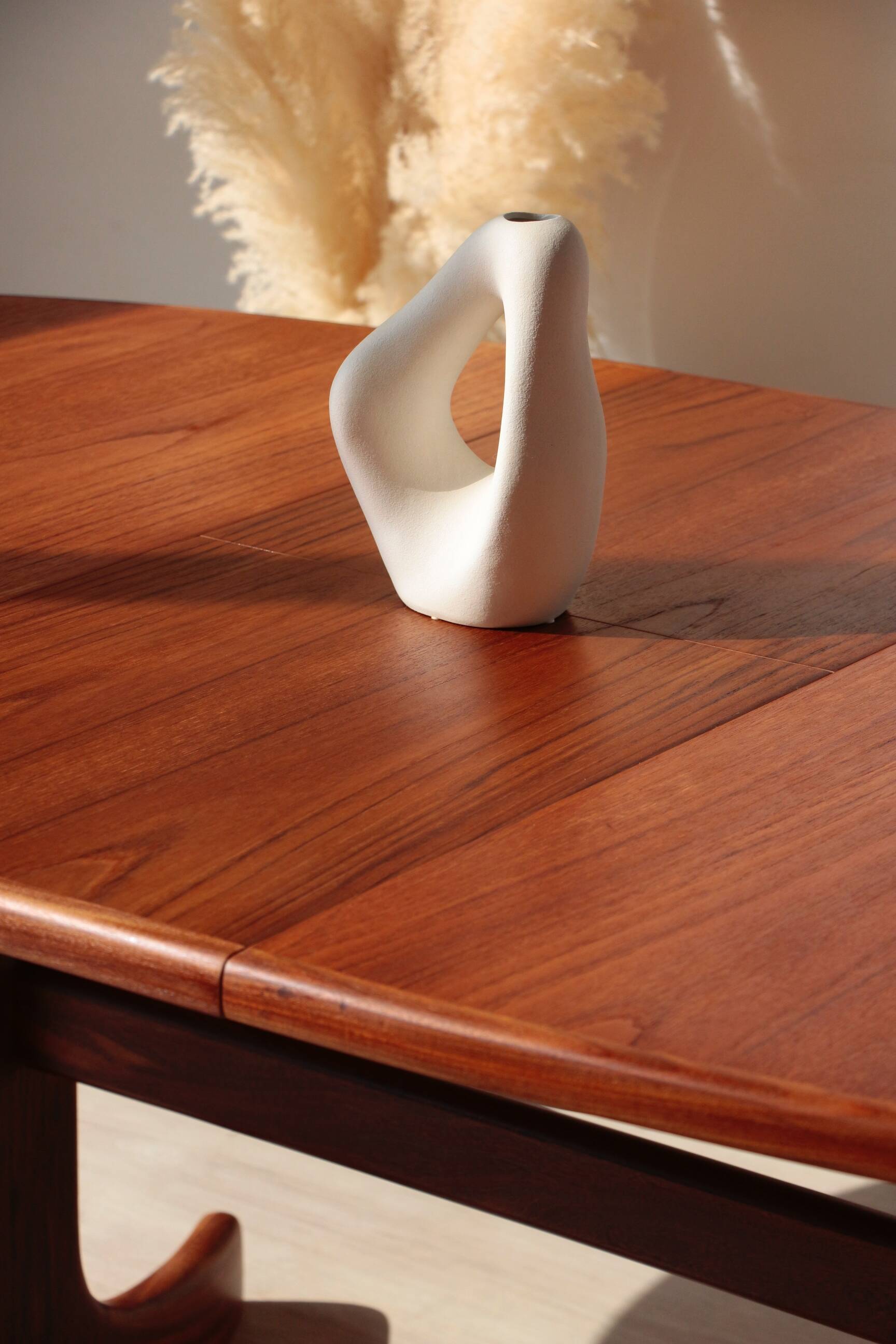 Oval teak dining table - 6 to 8 people - Fresco model - G Plan