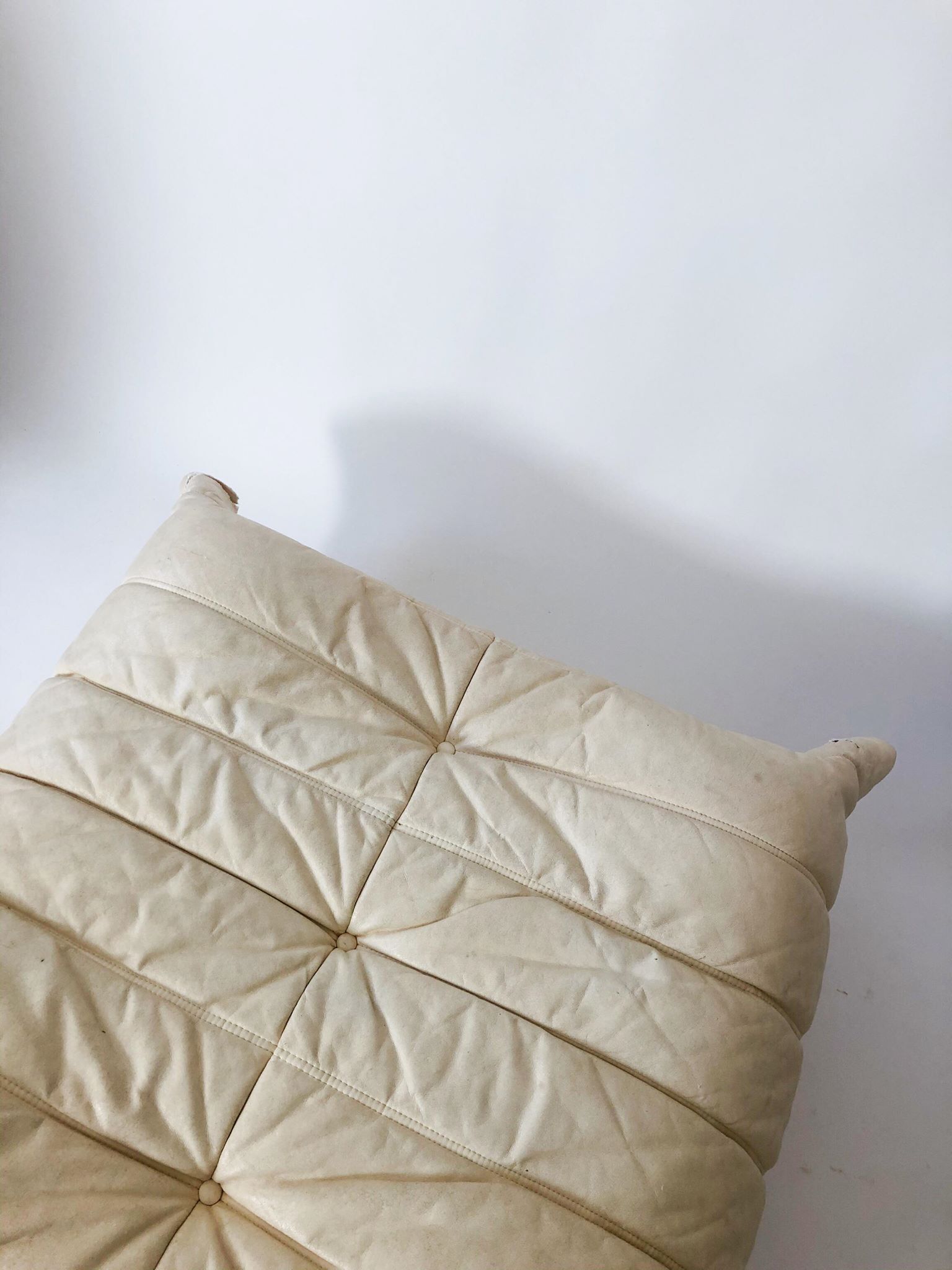 Pouf Togo by Michel Ducaroy for Ligne Roset