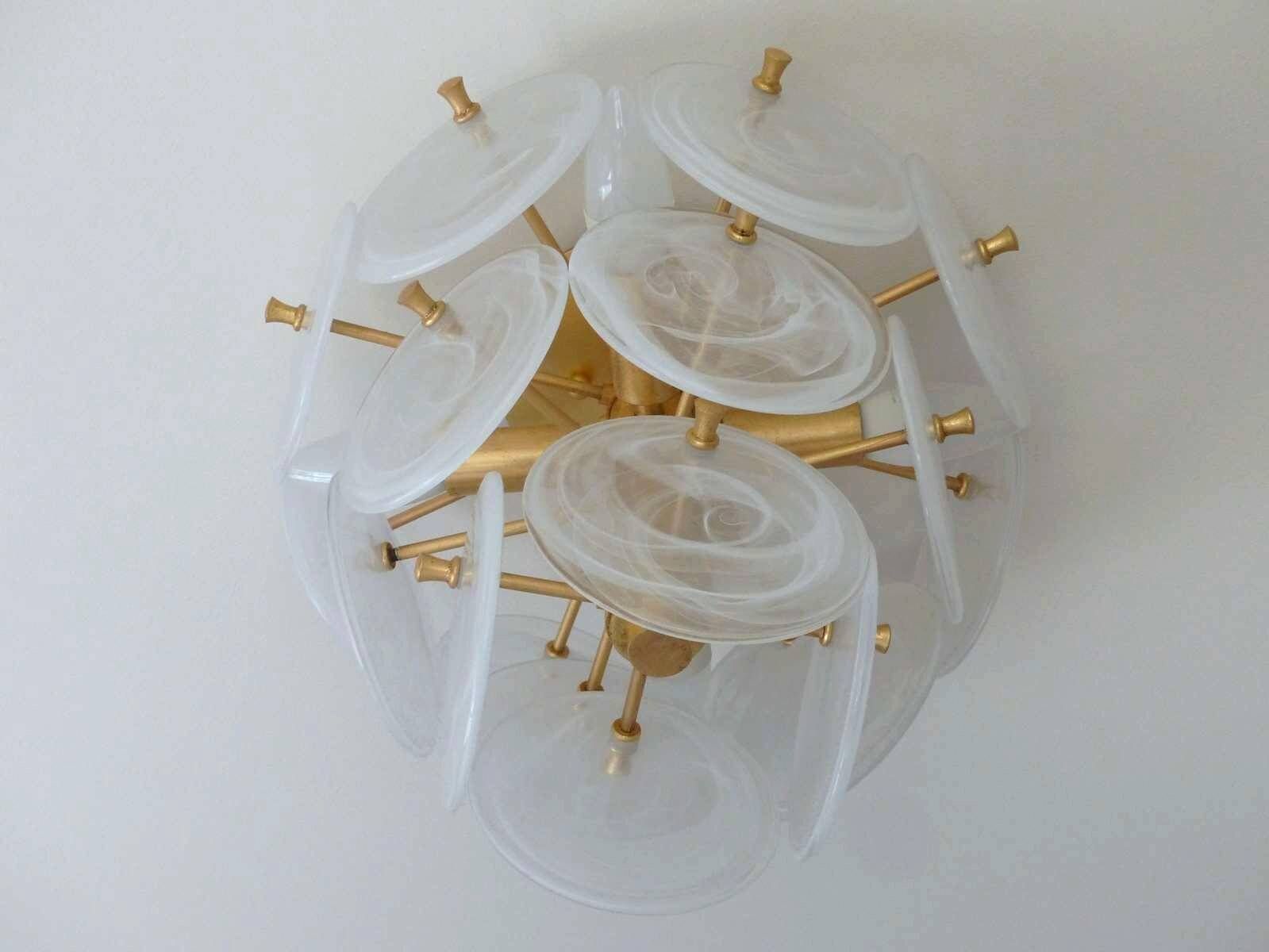 Lustre " Loire " doré et verre strié blanc par Aerin Lauder