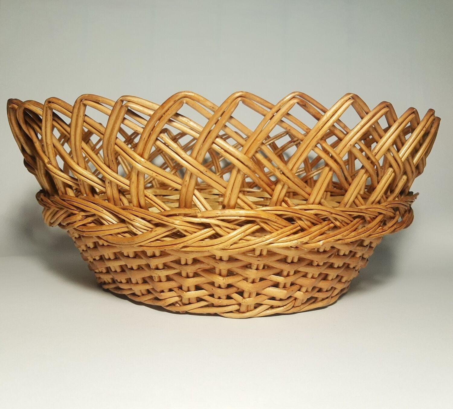 Vintage round wicker basket