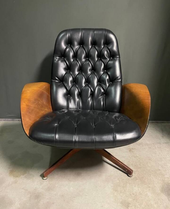 Iconic "Mr. Chair" Armchair & Ottoman – George Mulhauser for Plycra