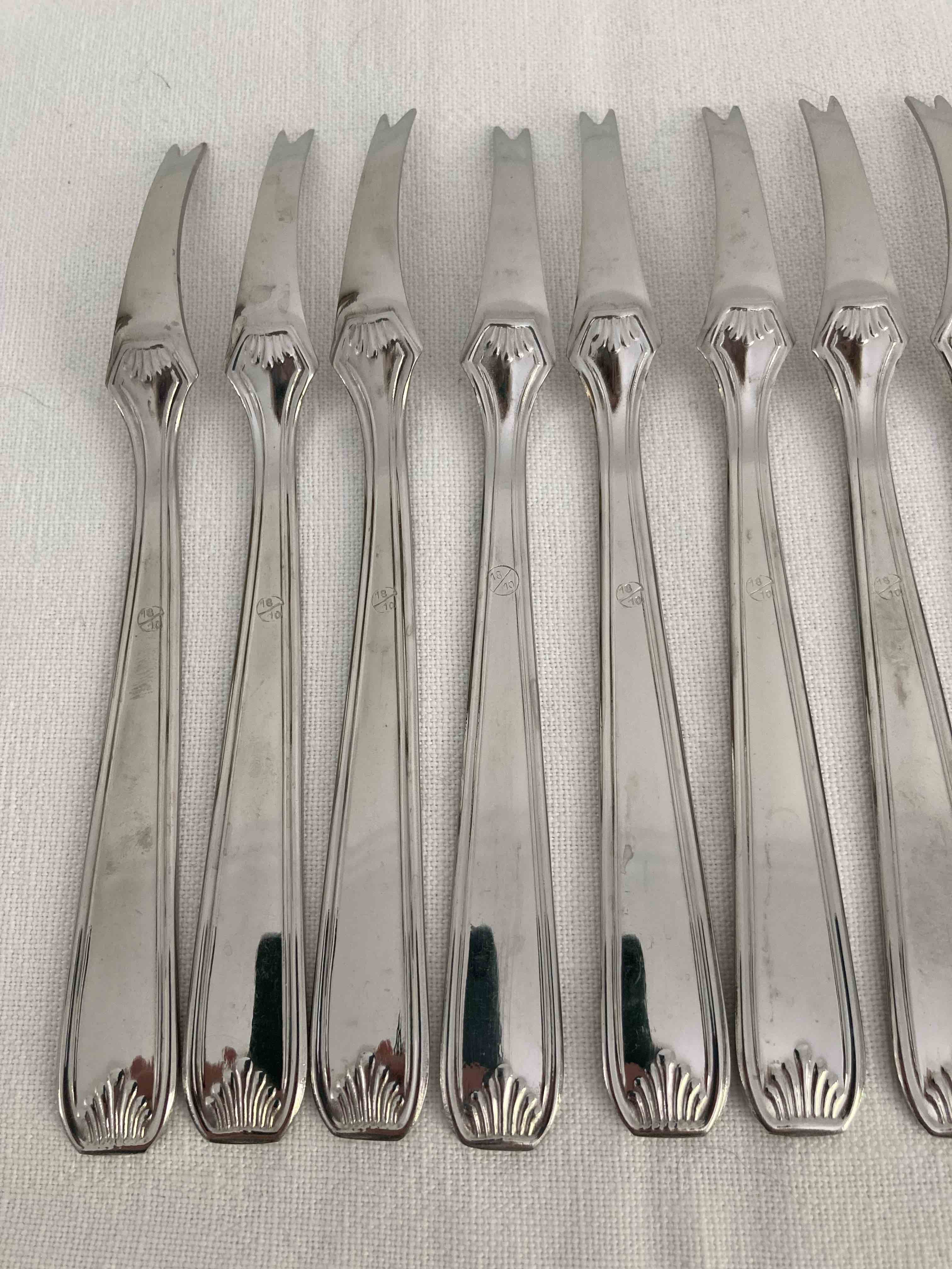 Snail and crustacean forks