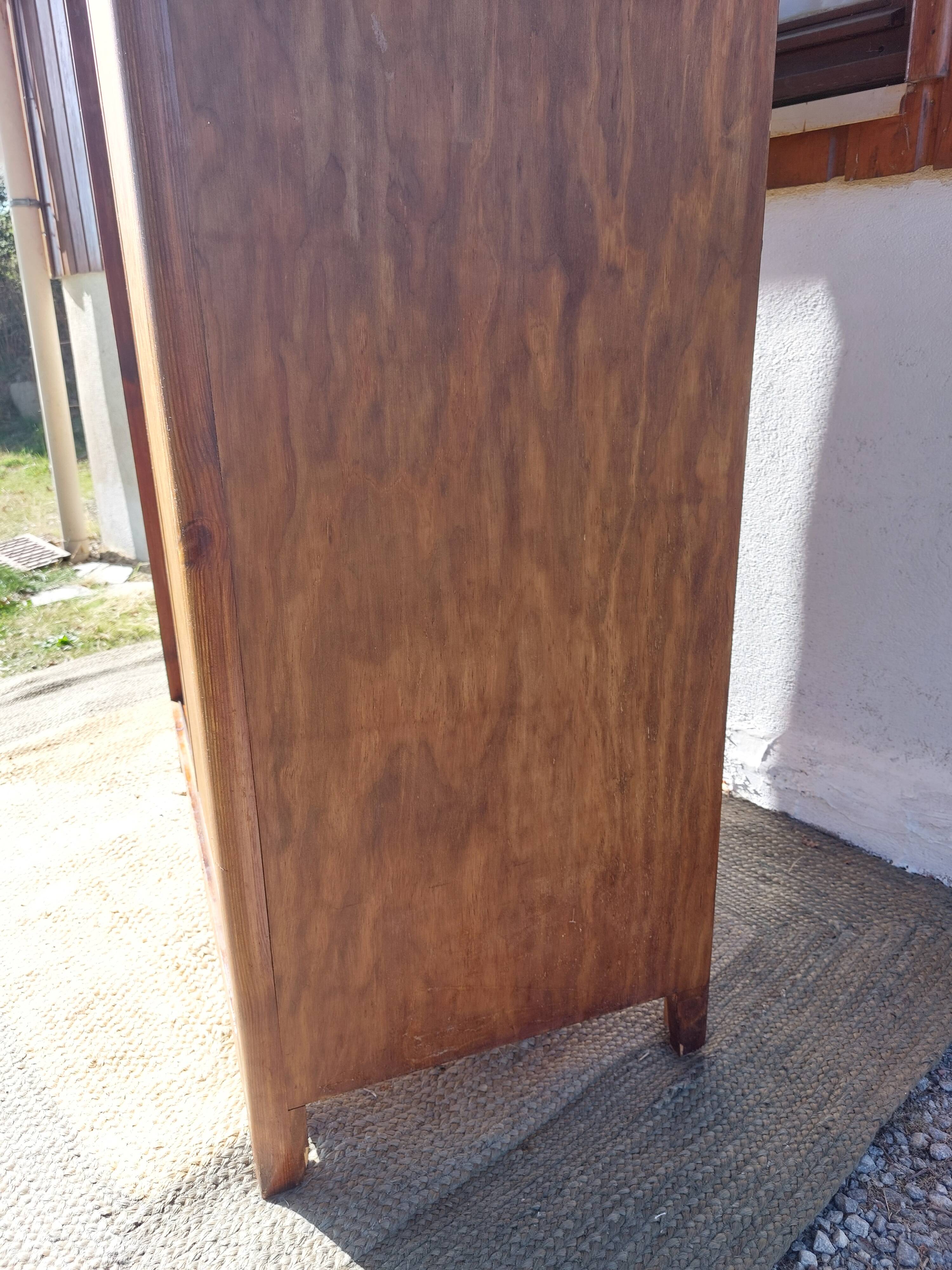 sliding door wardrobe, vintage, possible hanging space