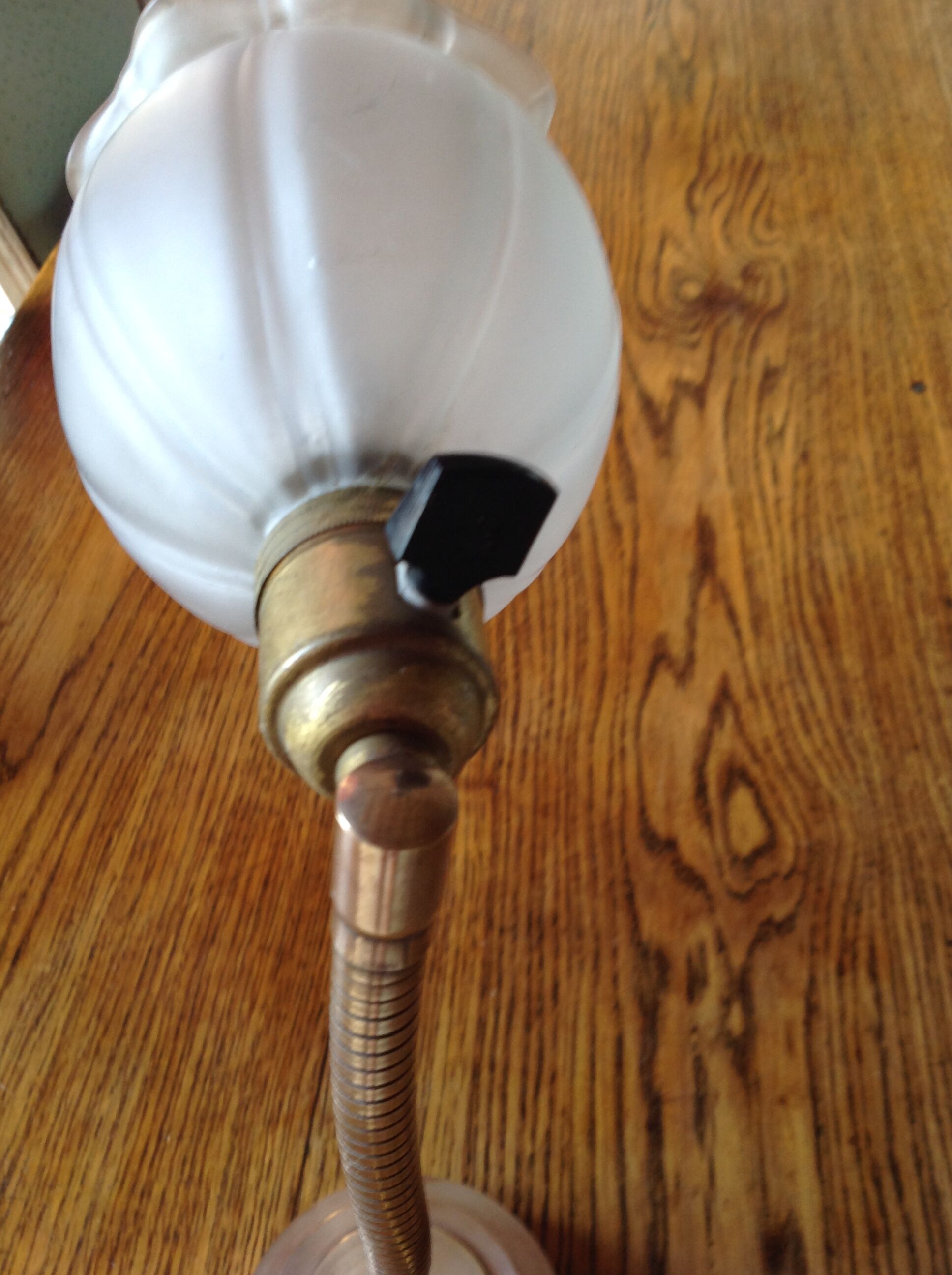 Bronze lamp, adjustable, early 20th century