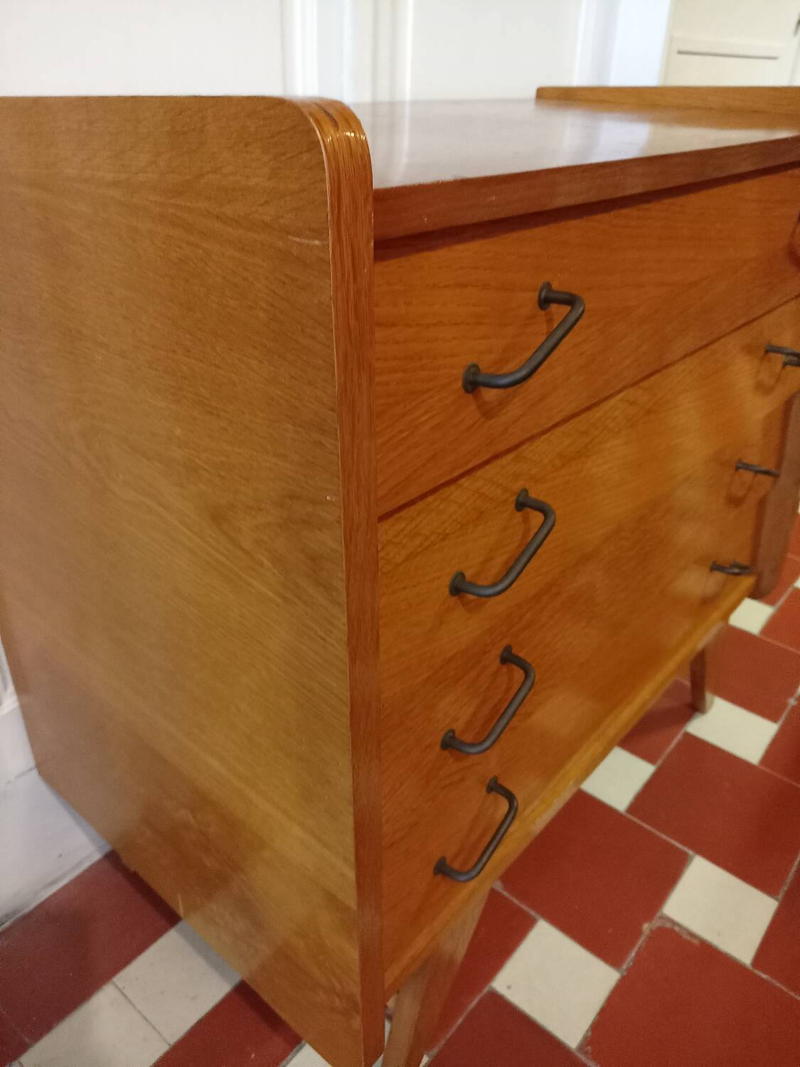 Commode vintage