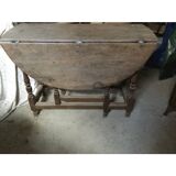 English table called Gate-leg