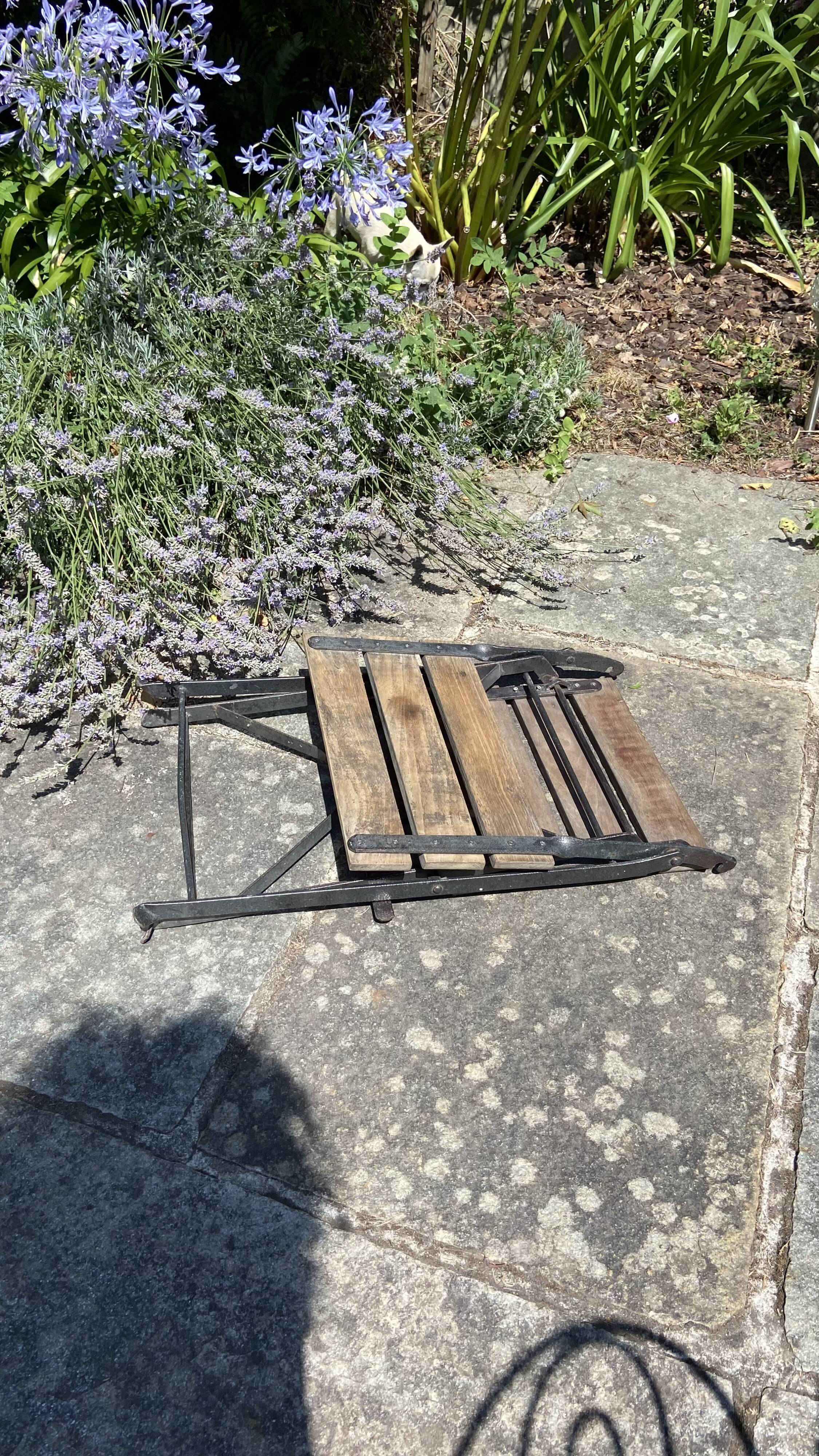 Chaise de jardin pliante bois et fer forgé