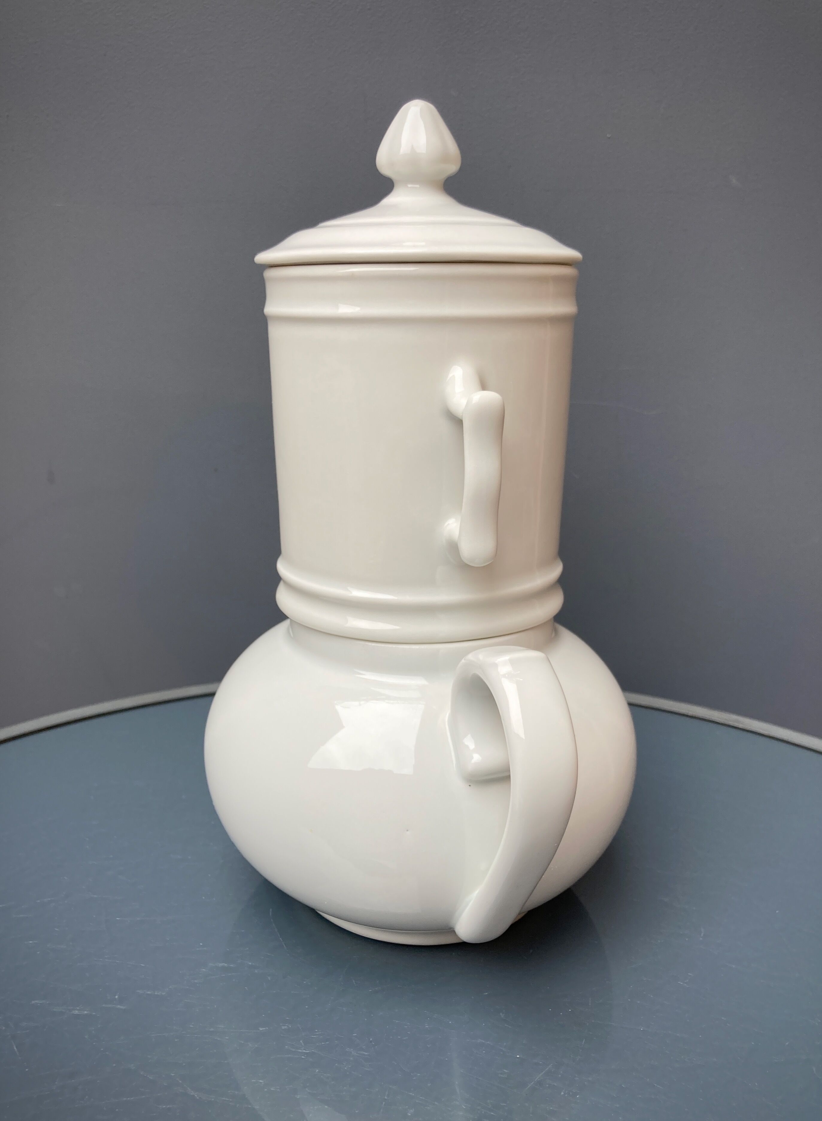 Pillivuyt porcelain herbal tea